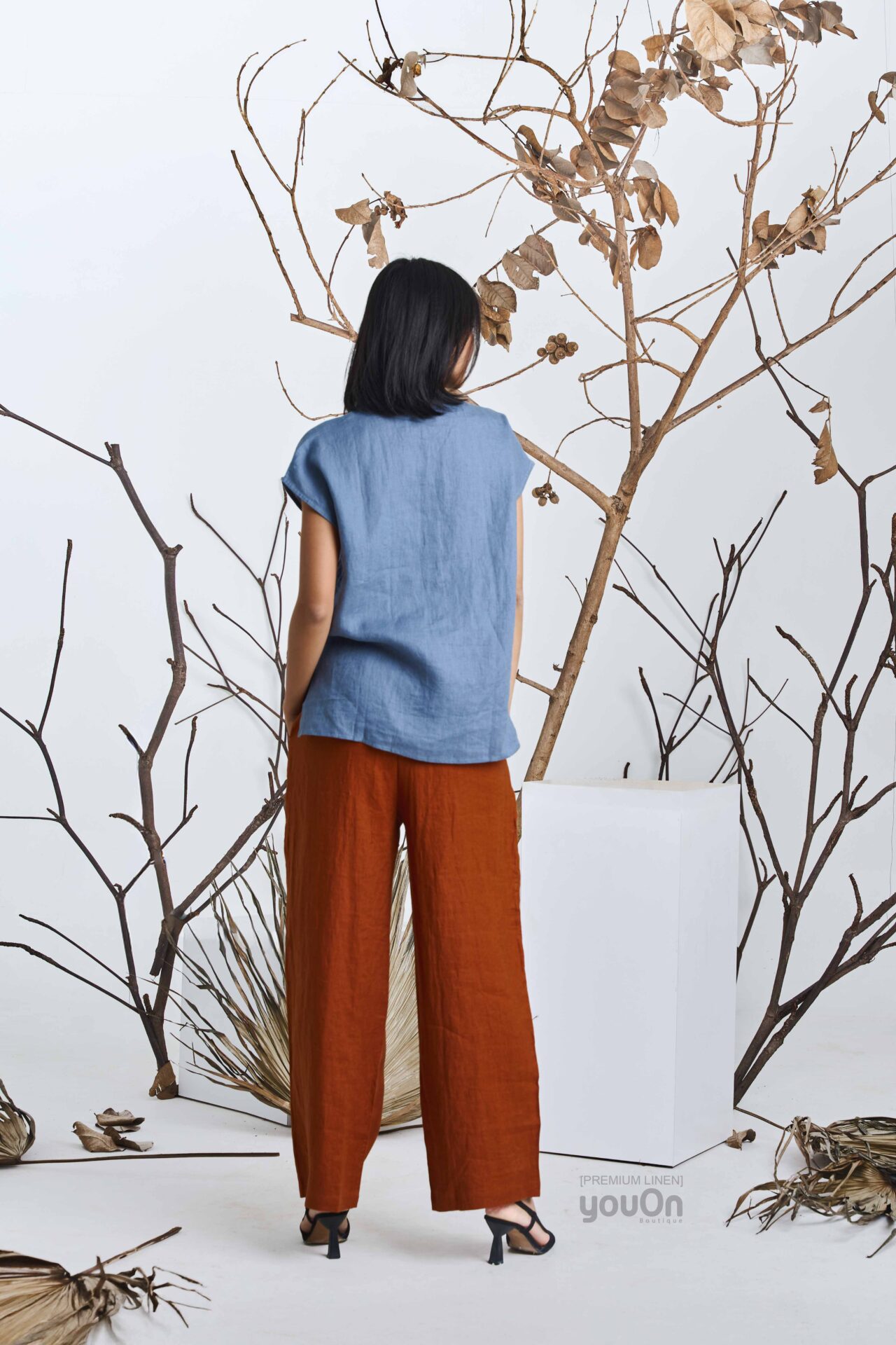 Áo Virgo xanh than chì - Tricky caramel.(1) (1)